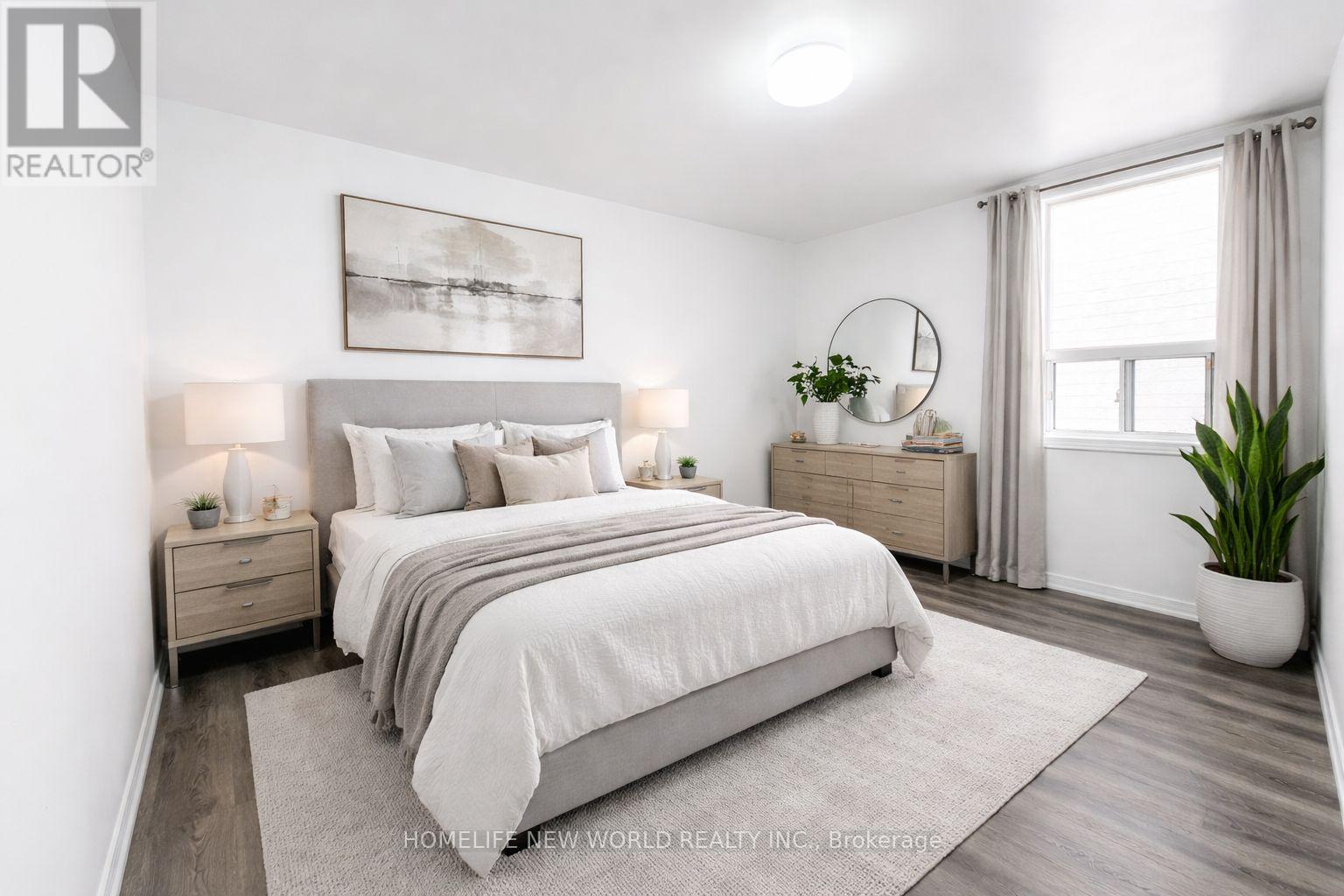 53 Dunraven Drive, Toronto, Ontario  M6M 1G9 - Photo 20 - W12937532