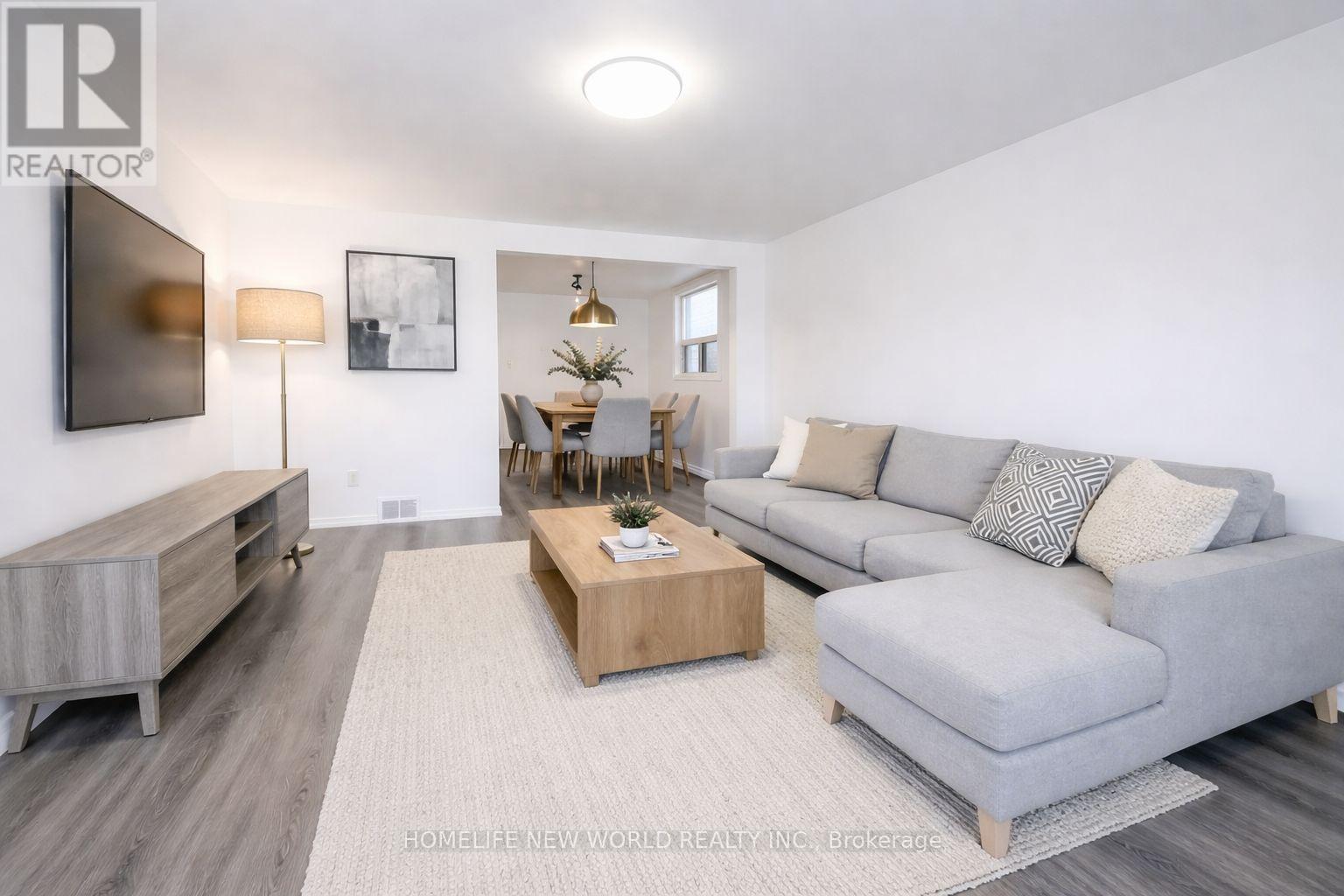 53 Dunraven Drive, Toronto, Ontario  M6M 1G9 - Photo 7 - W12937532