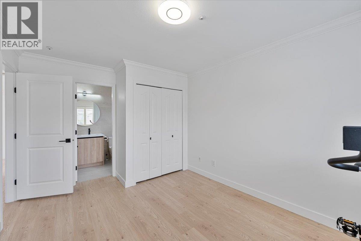 817 W 60th Avenue, Vancouver, British Columbia V6P 2A2 - Photo 31 - R3105103