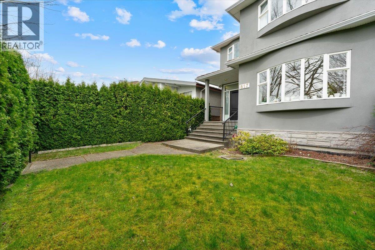 817 W 60th Avenue, Vancouver, British Columbia V6P 2A2 - Photo 3 - R3105103