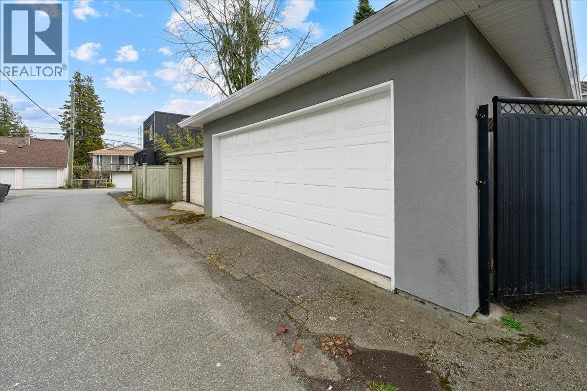 817 W 60th Avenue, Vancouver, British Columbia V6P 2A2 - Photo 40 - R3105103