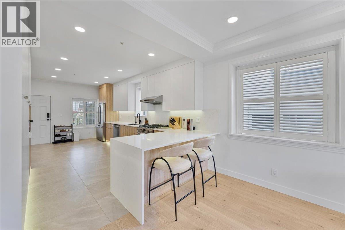 817 W 60th Avenue, Vancouver, British Columbia V6P 2A2 - Photo 13 - R3105103