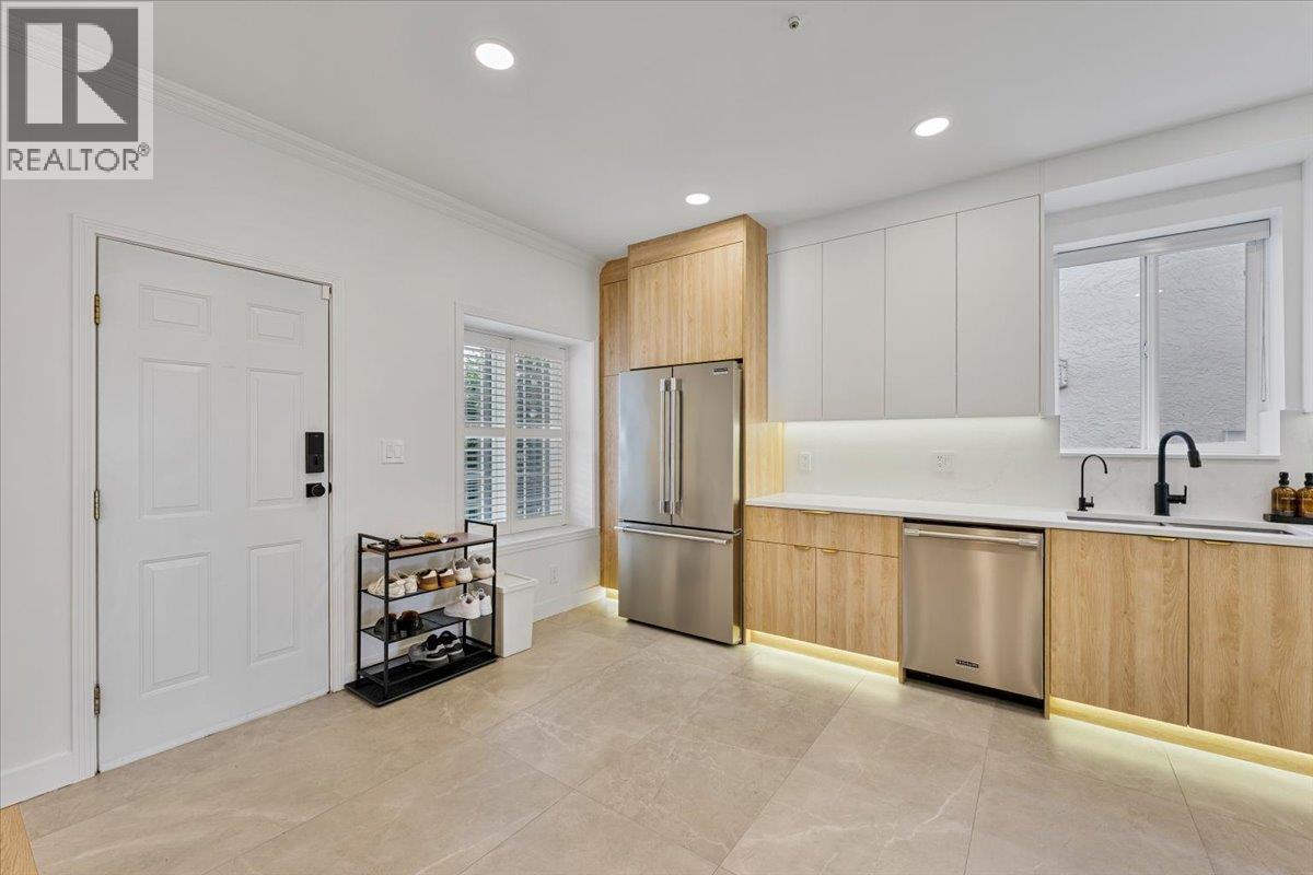 817 W 60th Avenue, Vancouver, British Columbia V6P 2A2 - Photo 19 - R3105103