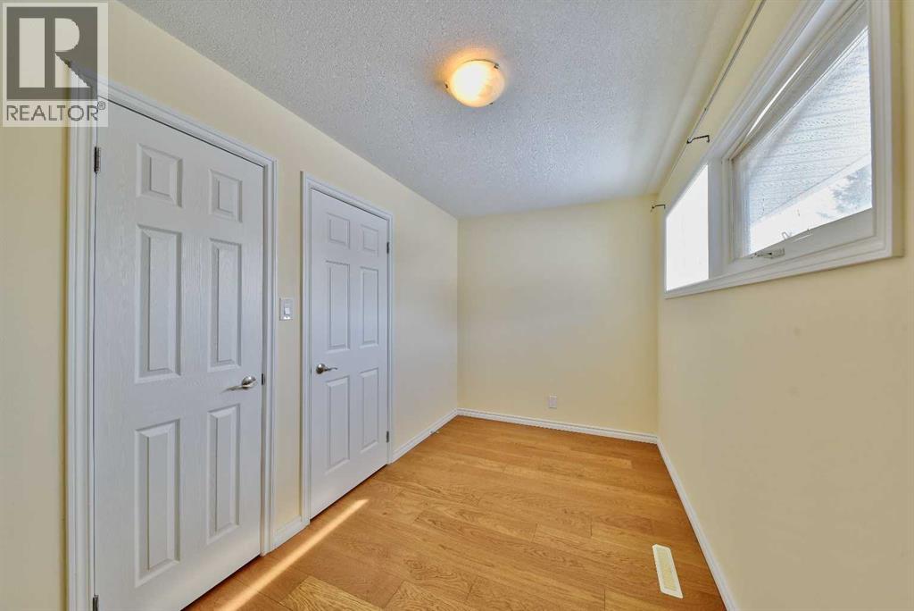 525 32 Avenue Ne, Calgary, Alberta  T2E 2H3 - Photo 19 - A2293544