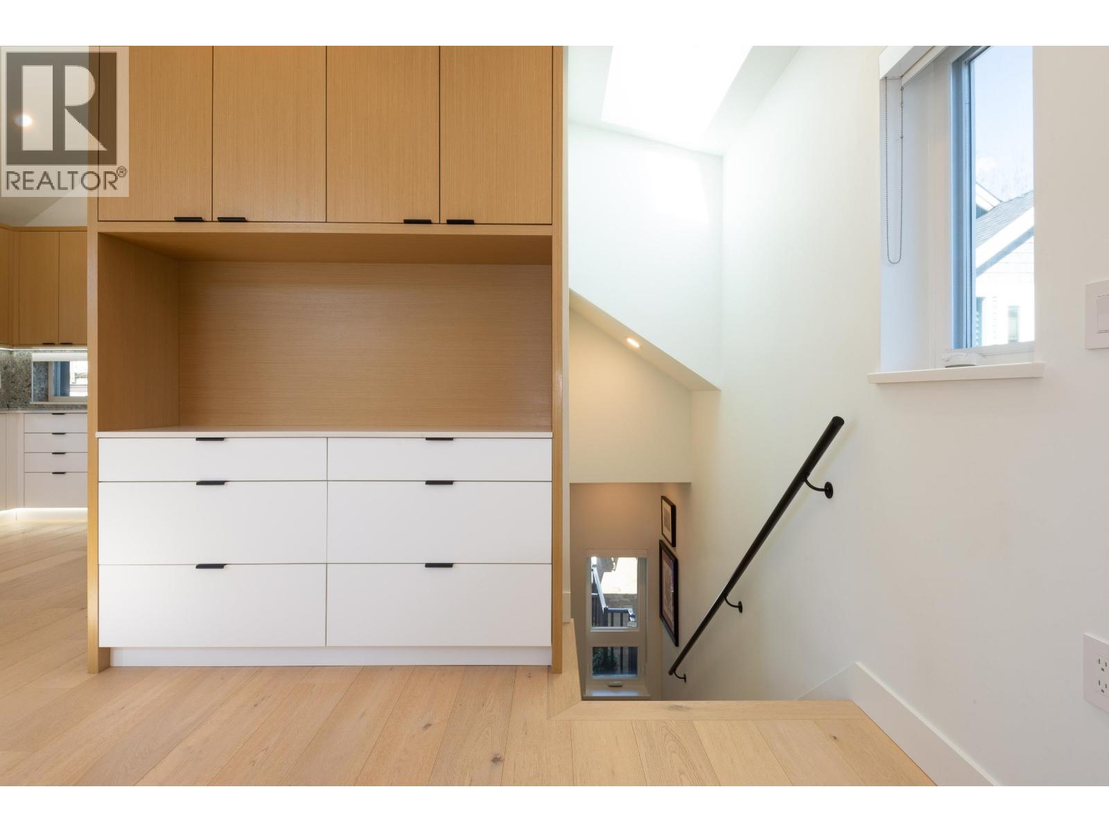 1346 E 11th Avenue, Vancouver, British Columbia V5N 1Y5 - Photo 16 - R3102372