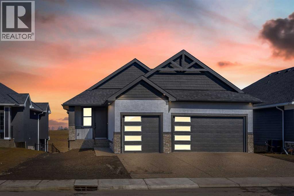 194 Muirfield Boulevard, Lyalta, Alberta  T0J 1Y1 - Photo 1 - A2295497