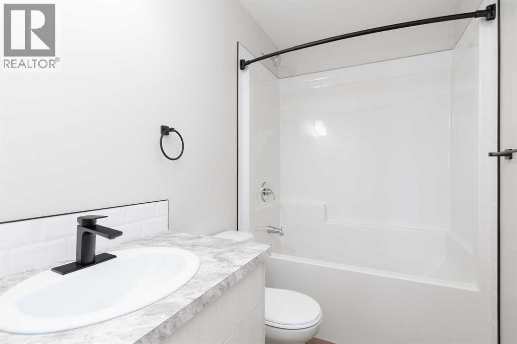 131 11 Street, Fort Macleod, Alberta  T0L 0Z0 - Photo 11 - A2296023