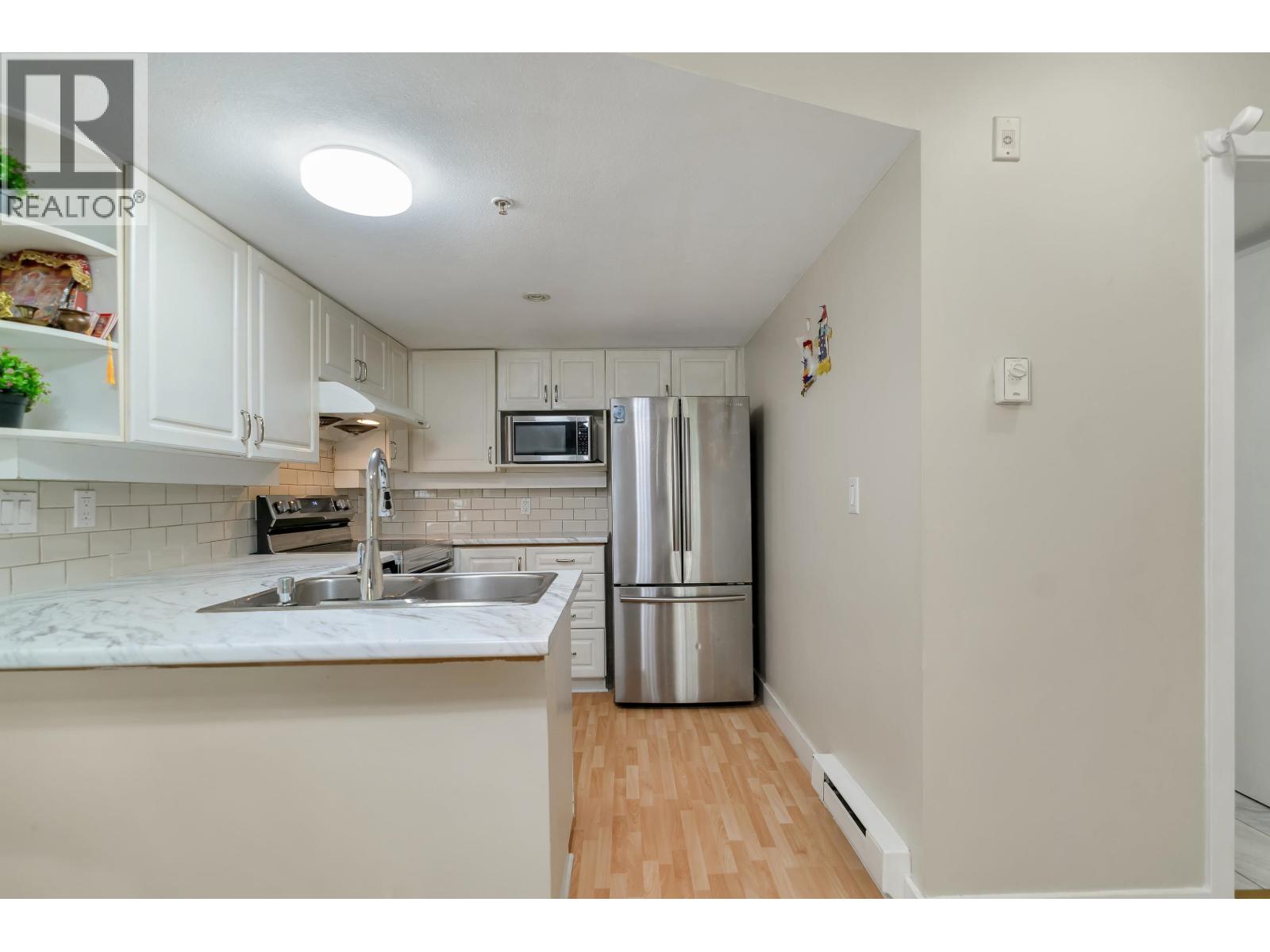 16 7071 Edmonds Street, Burnaby, British Columbia  V3N 1A3 - Photo 13 - R3104818