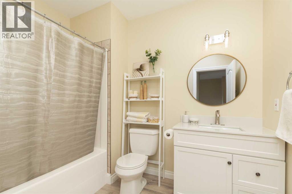 80 Canyon Boulevard W, Lethbridge, Alberta  T1K 6W7 - Photo 25 - A2296793