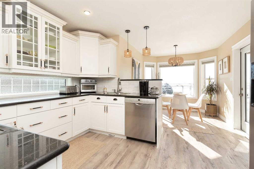 80 Canyon Boulevard W, Lethbridge, Alberta  T1K 6W7 - Photo 10 - A2296793