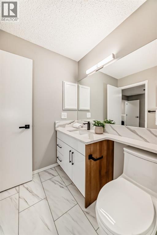 125 Lakeview Shores, Chestermere, Alberta  T1X 1H1 - Photo 32 - A2283123