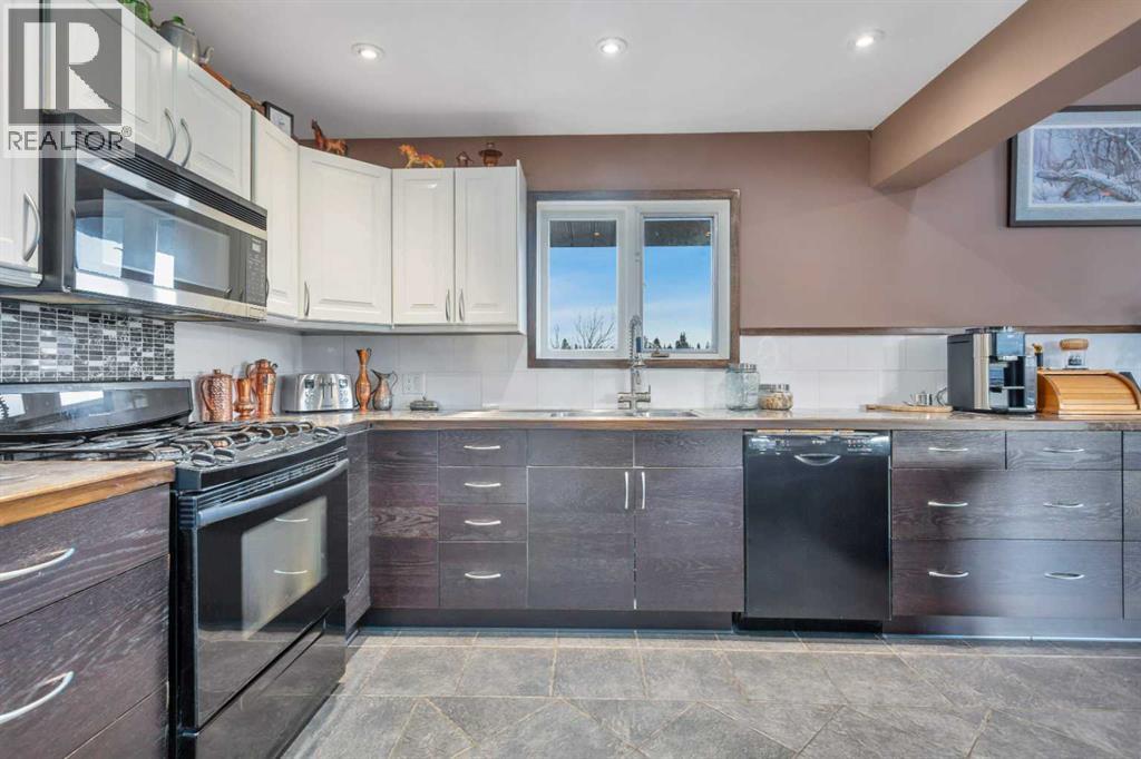 31442 Range Road 45, Rural Mountain View County, Alberta  T0M 1X0 - Photo 8 - A2295590