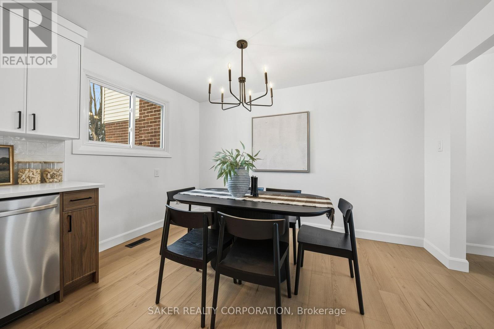 206 Admiral Drive, London East, Ontario  N5V 1H8 - Photo 10 - X12937590