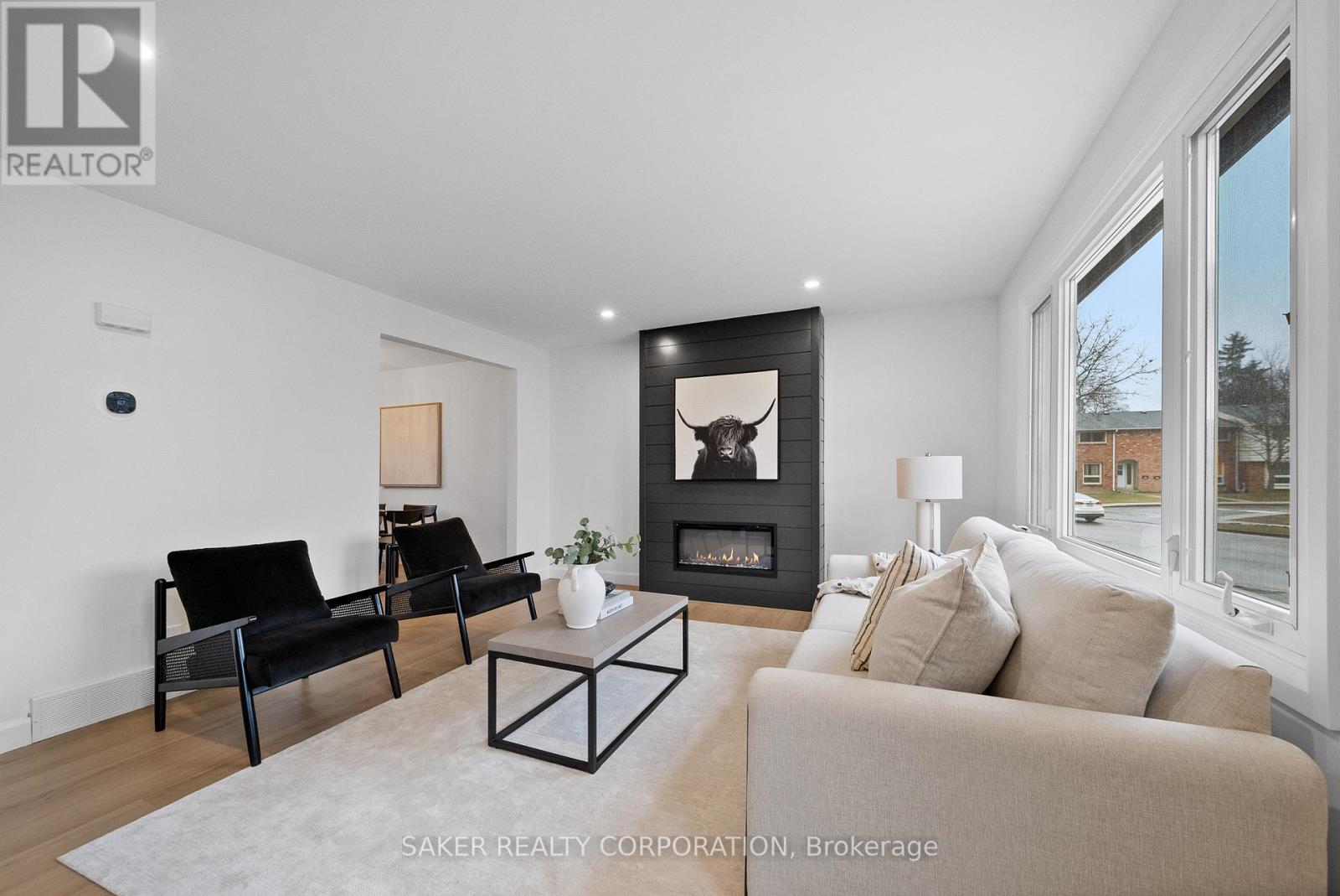 206 Admiral Drive, London East, Ontario  N5V 1H8 - Photo 3 - X12937590