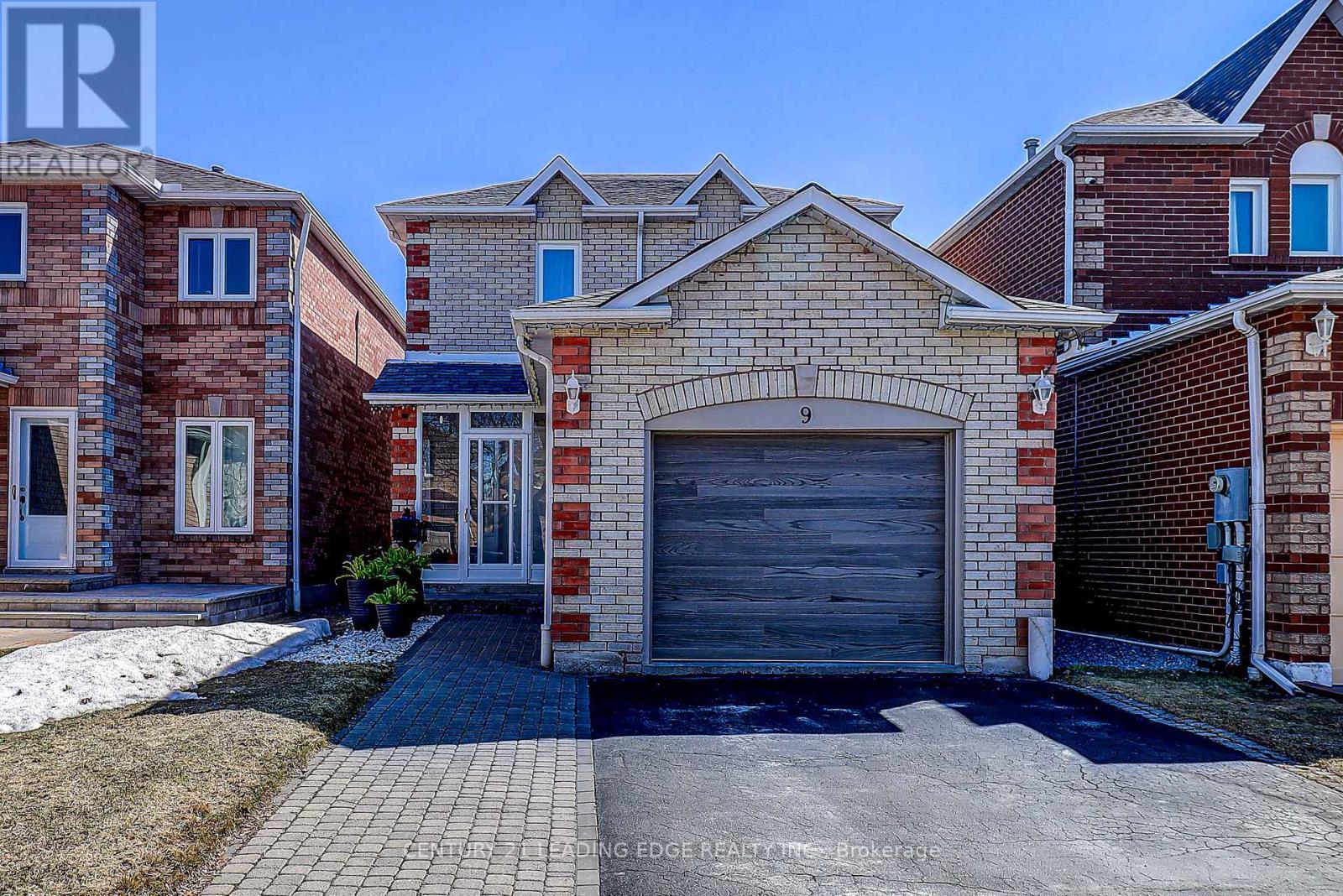 9 CARD STREET, Ajax, Ontario