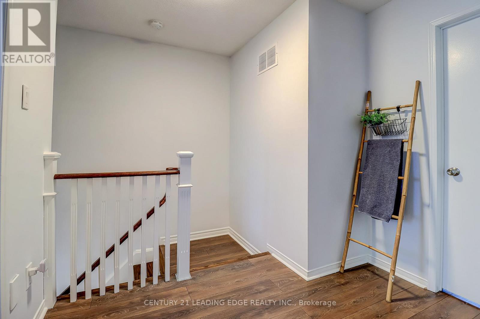 9 Card Street, Ajax, Ontario  L1T 3V1 - Photo 28 - E12937540