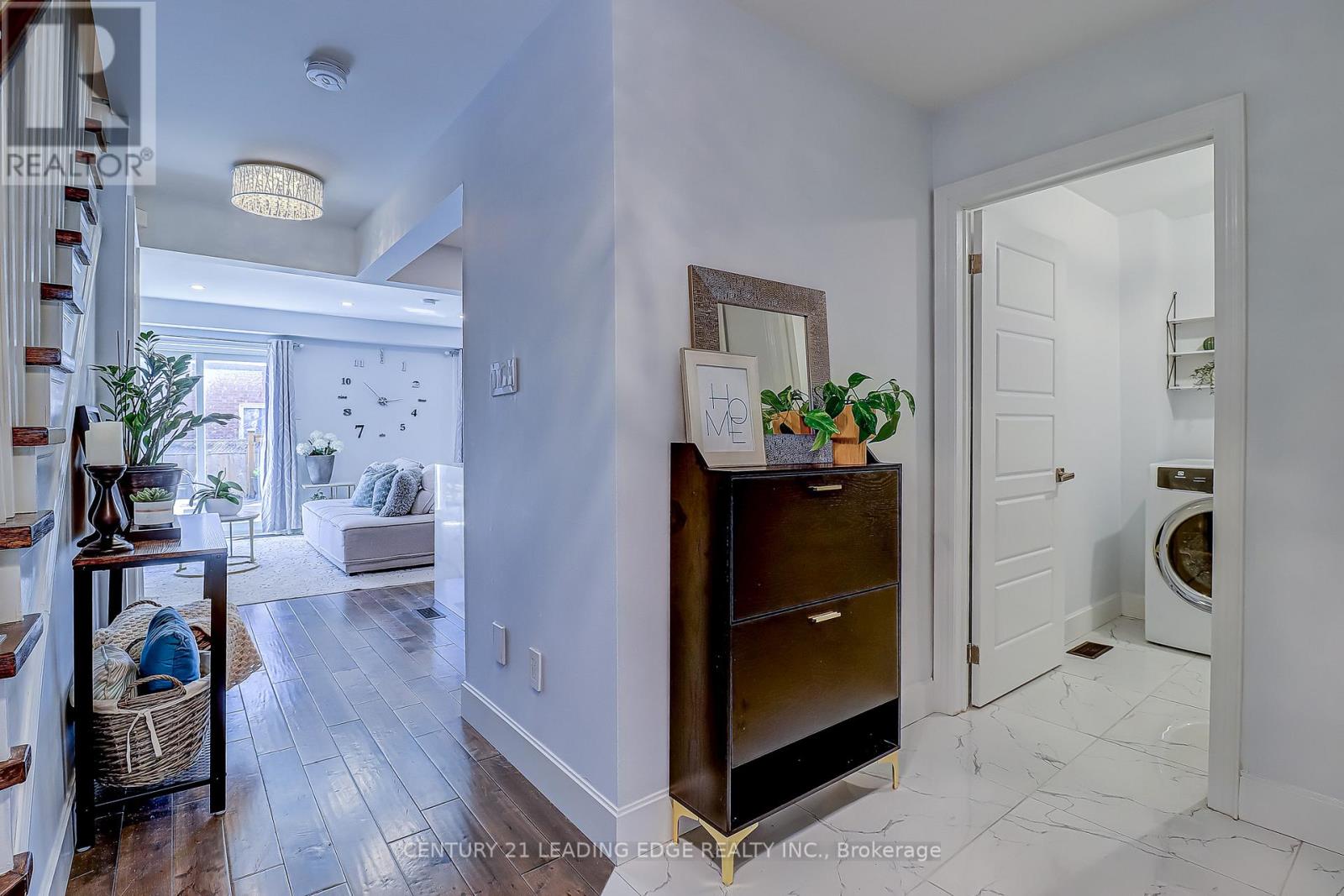 9 Card Street, Ajax, Ontario  L1T 3V1 - Photo 3 - E12937540