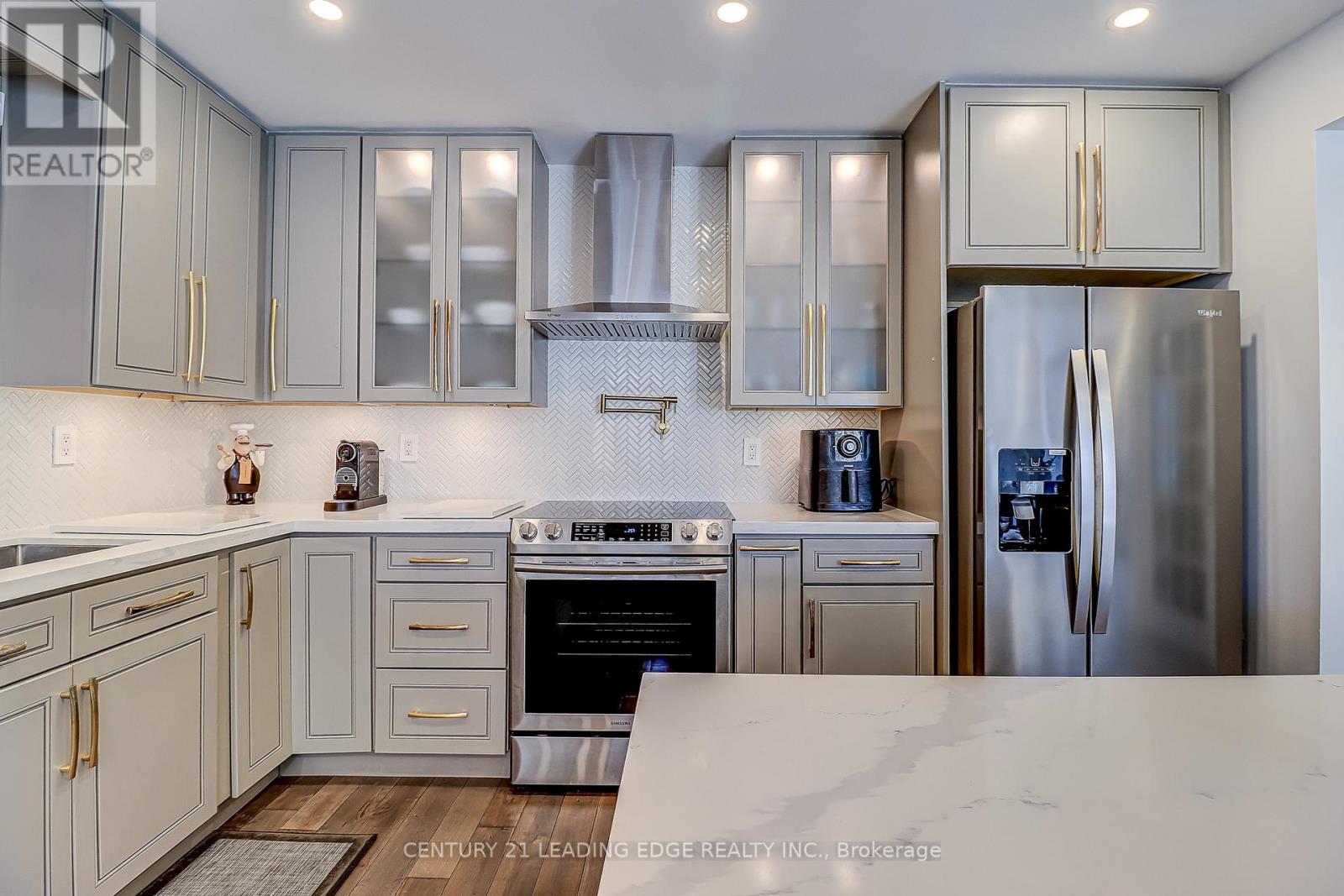 9 Card Street, Ajax, Ontario  L1T 3V1 - Photo 7 - E12937540