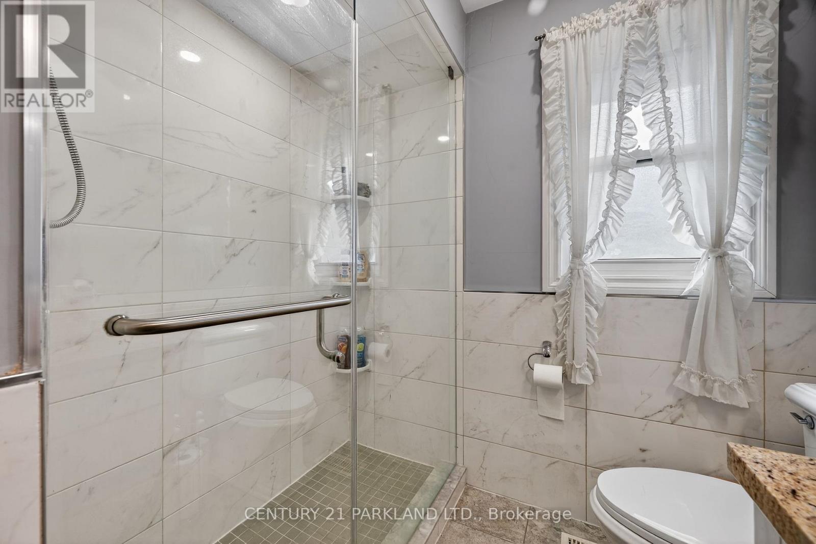 63 Brantwood Drive, Toronto, Ontario  M1H 2G5 - Photo 20 - E12937556