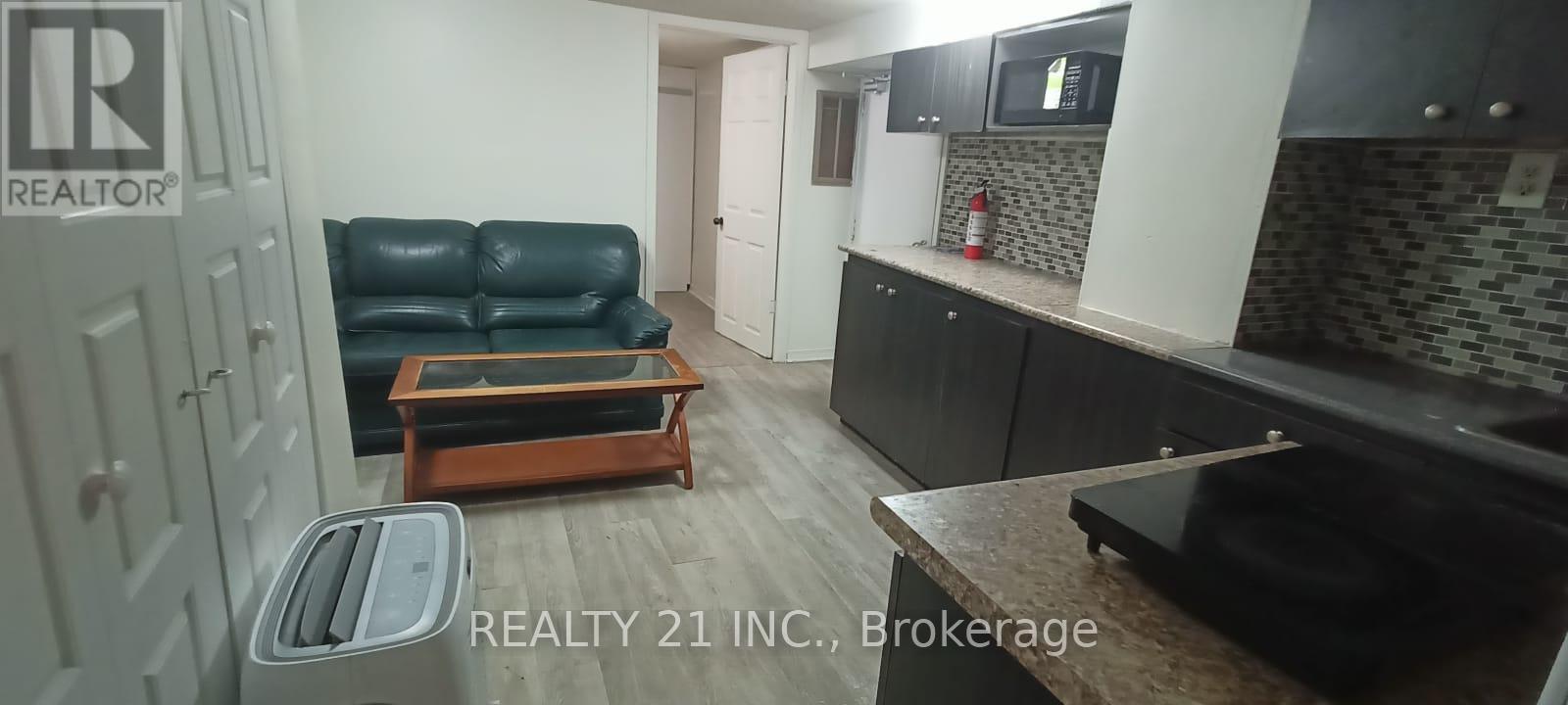 BASEMENT - 571 DANFORTH ROAD, Toronto, Ontario