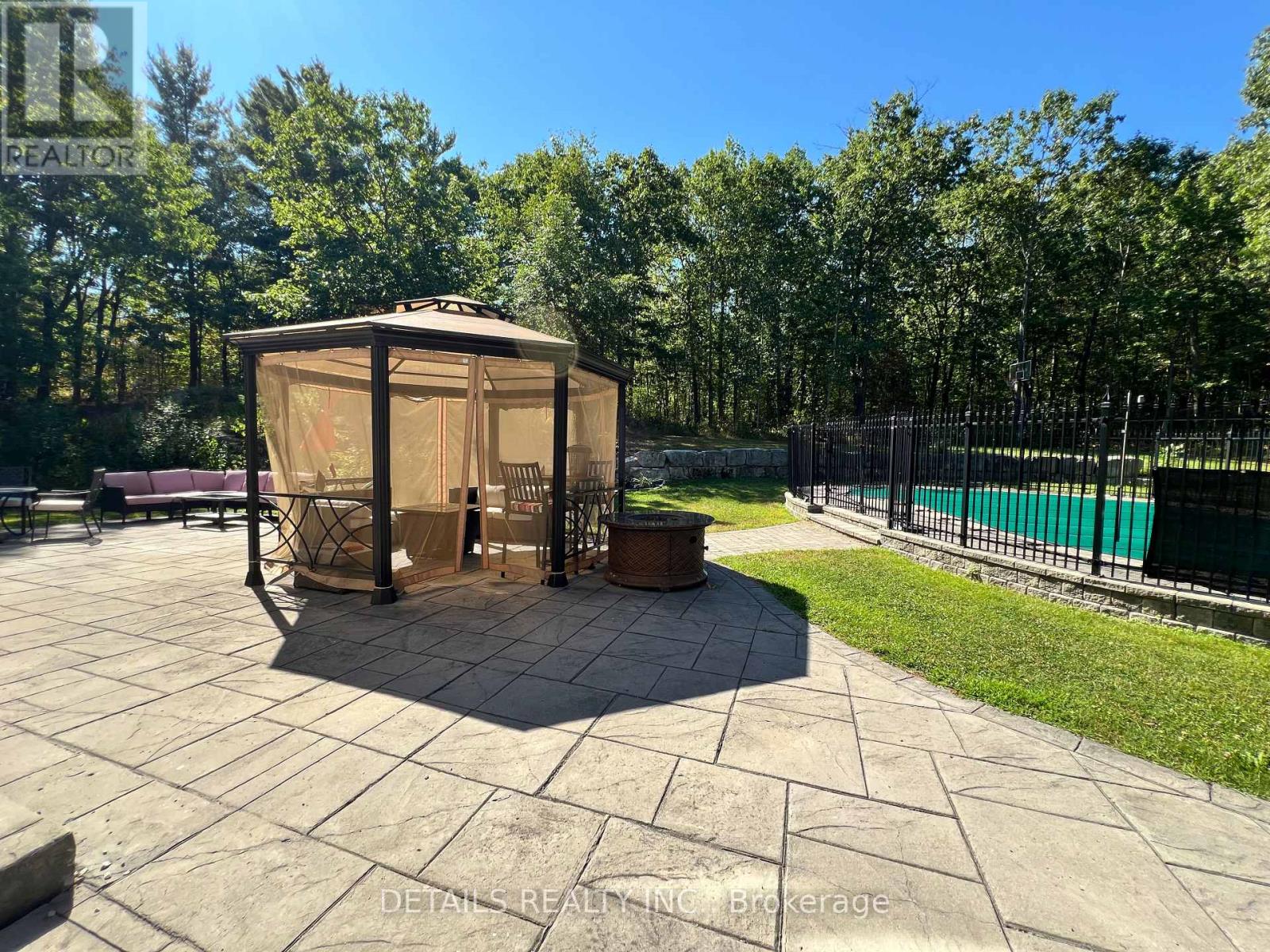 461 John Aselford Drive, Ottawa, Ontario  K2W 1A8 - Photo 36 - X12937544