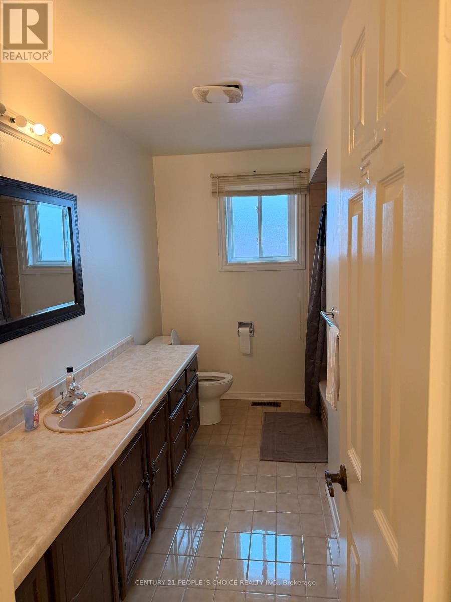 Main (Room) - 43 Bordeaux Circuit, Toronto, Ontario M9V 4Z1 - Photo 11 - W12906114