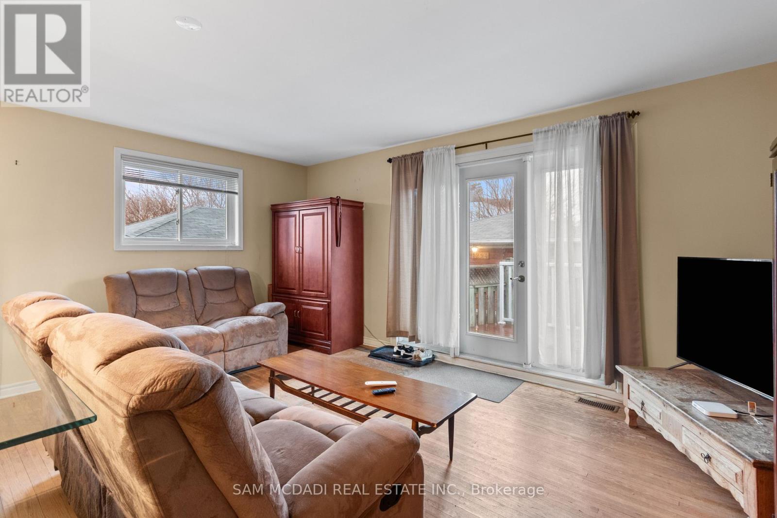 1294 Pinegrove Road, Oakville, Ontario  L6L 2X3 - Photo 11 - W12937582