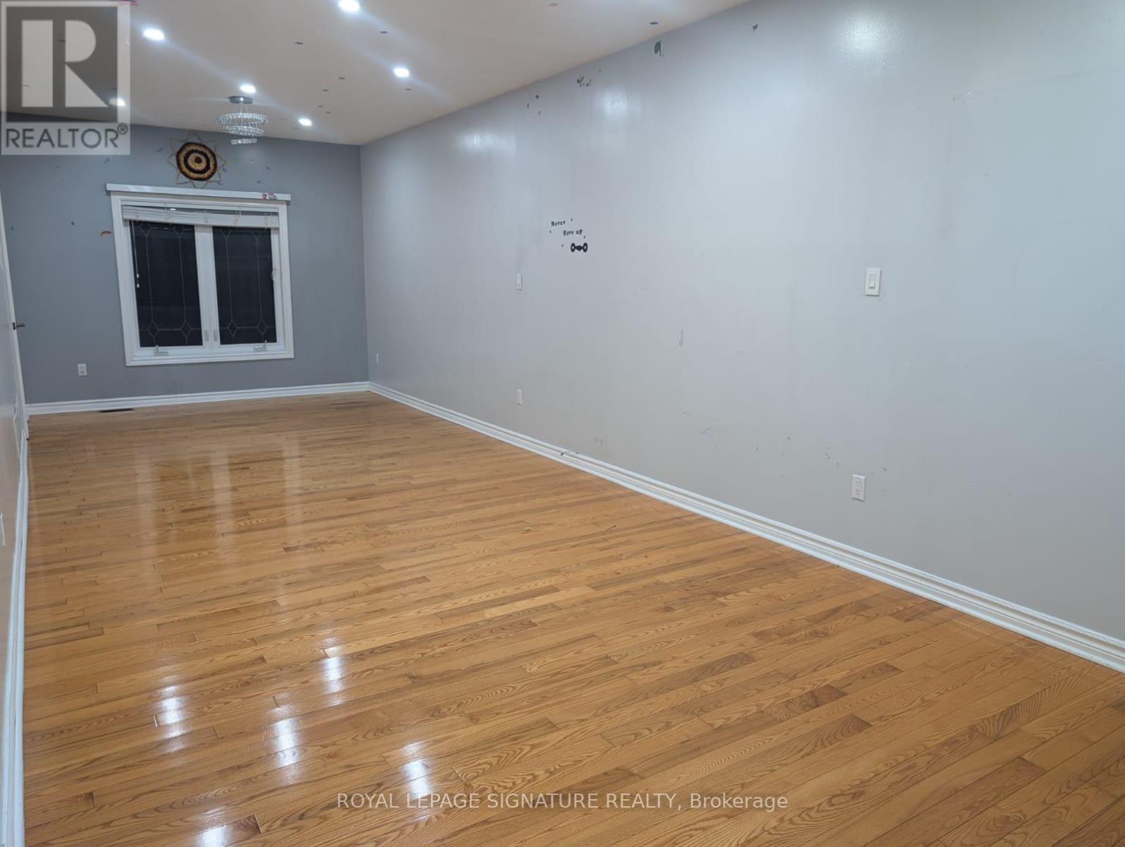 Unknown Address, ,     - Photo 2 - W12937584