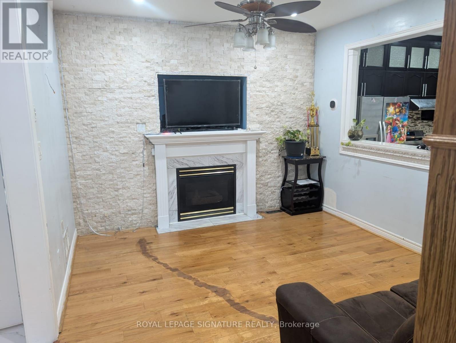 Unknown Address, ,     - Photo 3 - W12937584