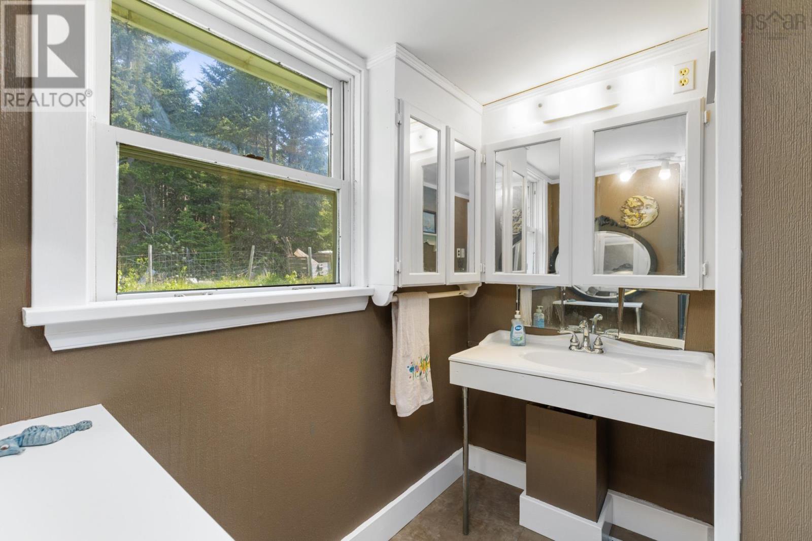 9199 St Margarets Bay Road, Queensland, Nova Scotia  B0J 1T0 - Photo 15 - 202513813