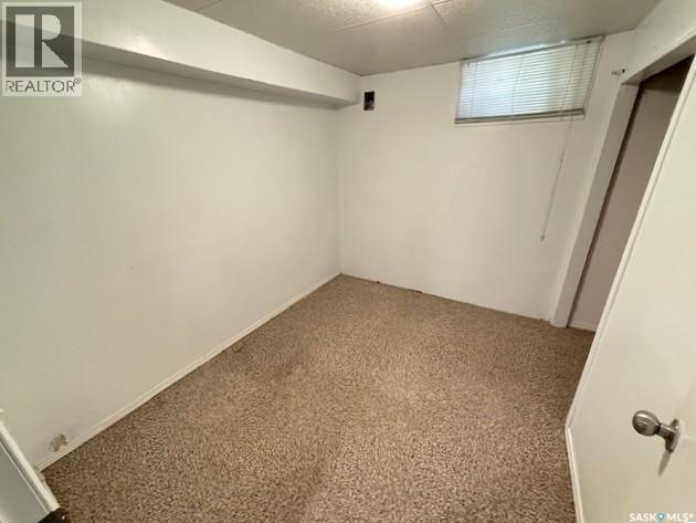 1126 Stadacona Street W, Moose Jaw, Saskatchewan  S6H 2B3 - Photo 16 - SK031659