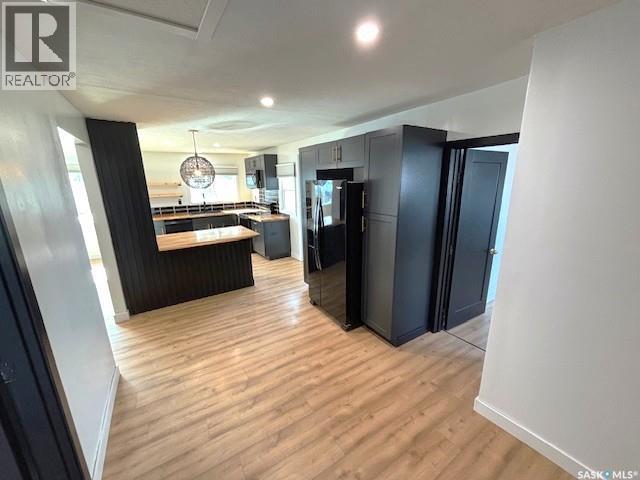 1126 Stadacona Street W, Moose Jaw, Saskatchewan  S6H 2B3 - Photo 6 - SK031659