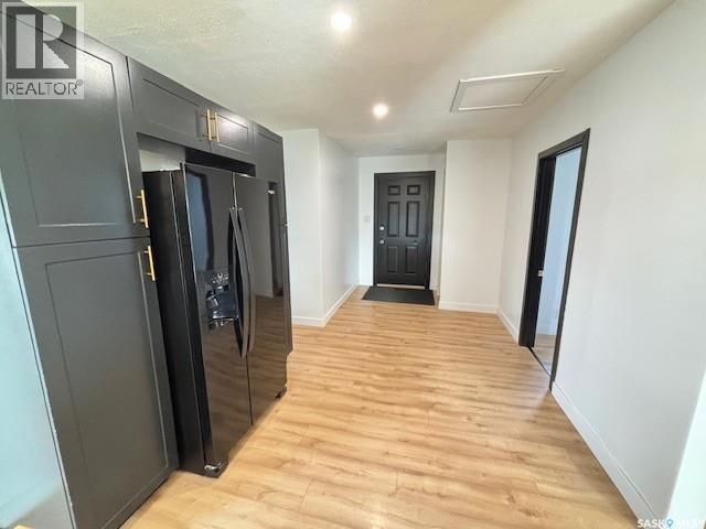 1126 Stadacona Street W, Moose Jaw, Saskatchewan  S6H 2B3 - Photo 7 - SK031659