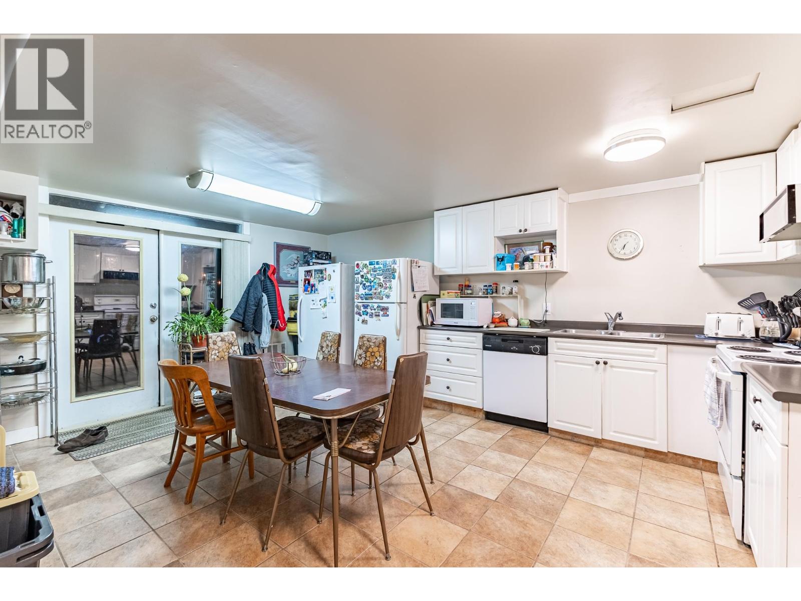 3326 3330 Finley Street, Port Coquitlam, British Columbia  V3B 3H2 - Photo 15 - R3104895