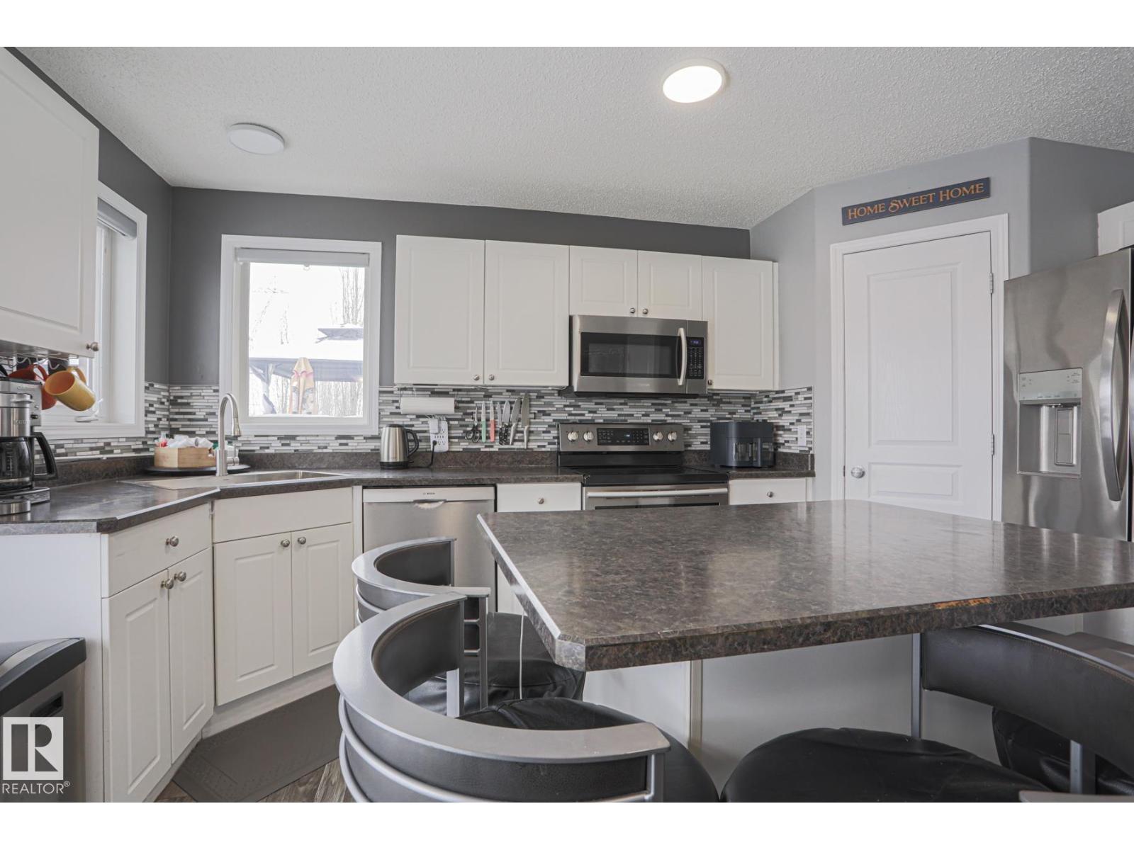 5416 162b Av Nw, Edmonton, Alberta  T5Y 0G2 - Photo 9 - E4479487