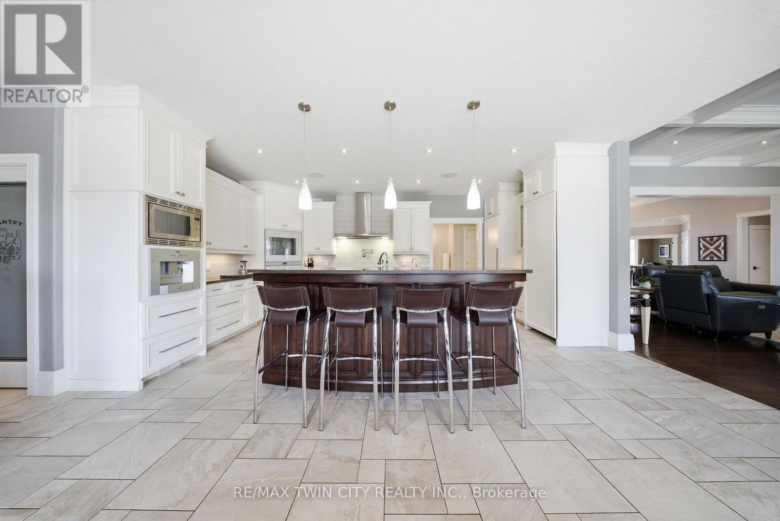 29 Wallace Court, Brantford, Ontario  N3T 5L7 - Photo 12 - X12937602