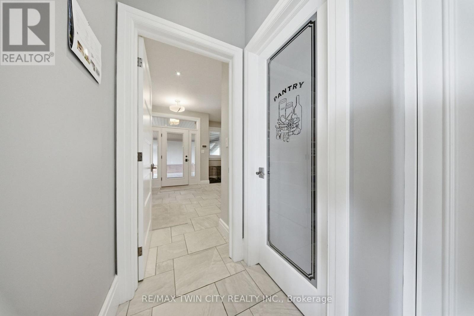 29 Wallace Court, Brantford, Ontario  N3T 5L7 - Photo 28 - X12937602