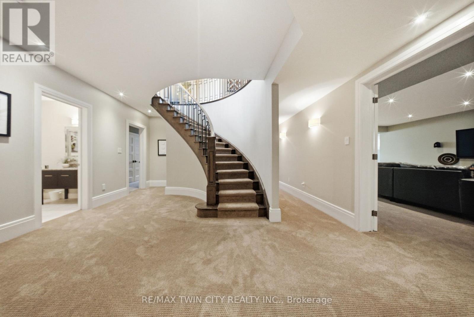 29 Wallace Court, Brantford, Ontario  N3T 5L7 - Photo 31 - X12937602