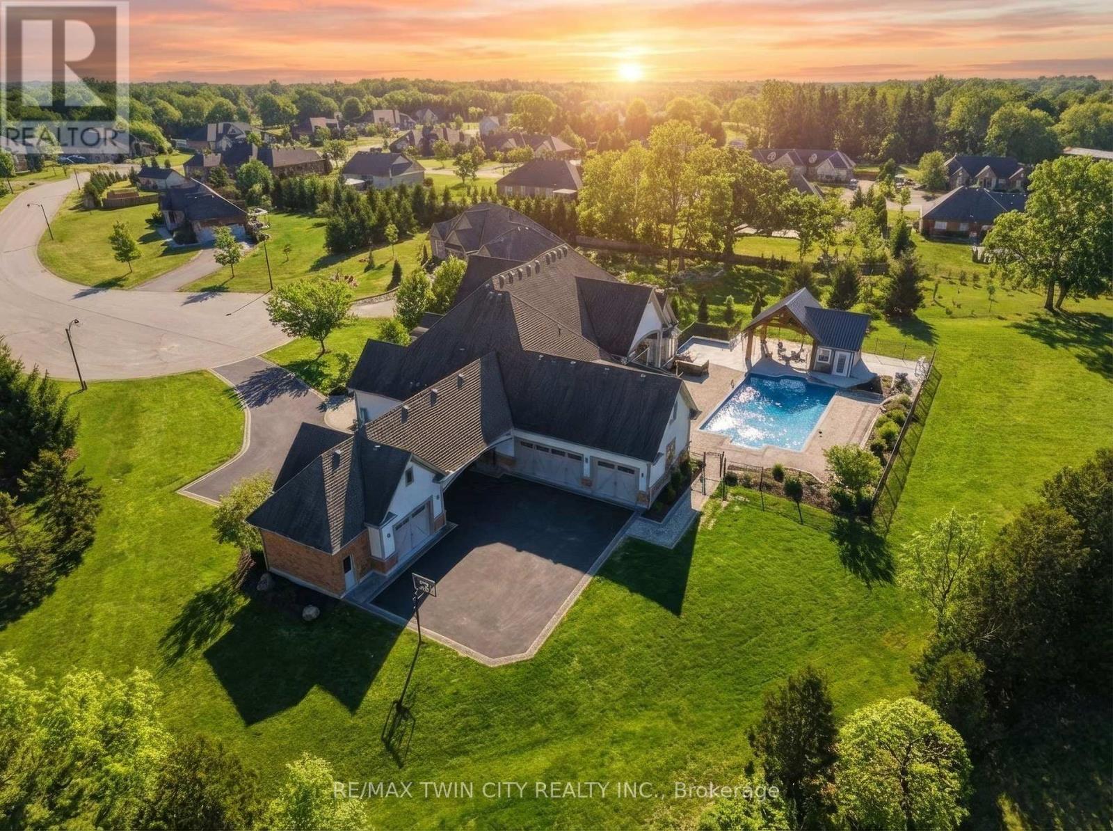 29 Wallace Court, Brantford, Ontario  N3T 5L7 - Photo 46 - X12937602