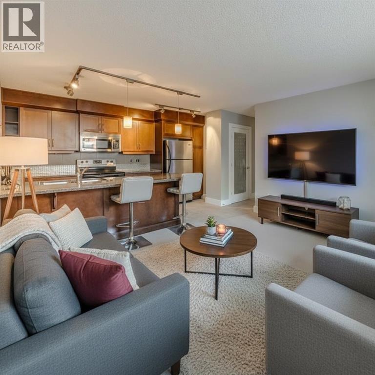 104, 1534 15 Avenue SW, Calgary, Alberta  T3C 0X9 - Photo 1 - A2286908