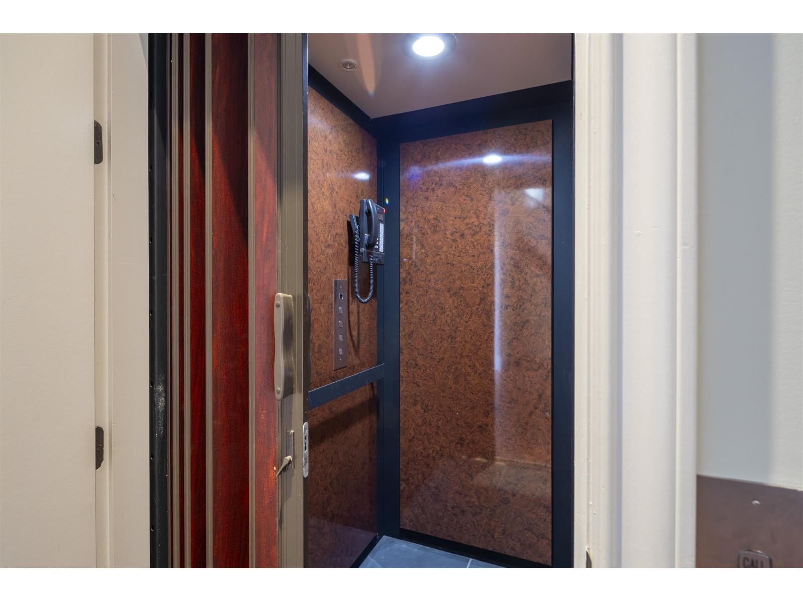 13922 Terry Road, White Rock, British Columbia  V4B 1A2 - Photo 15 - R3105145