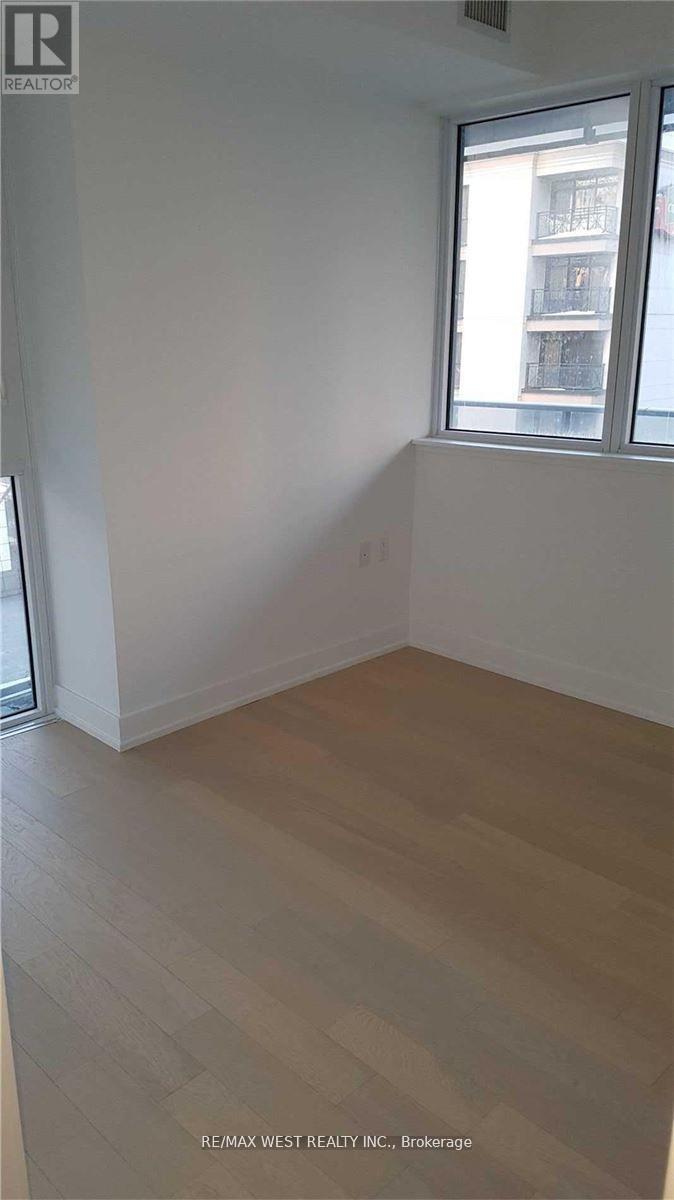 1705 - 7 Grenville Street, Toronto, Ontario  M4Y 0E9 - Photo 8 - C12937588
