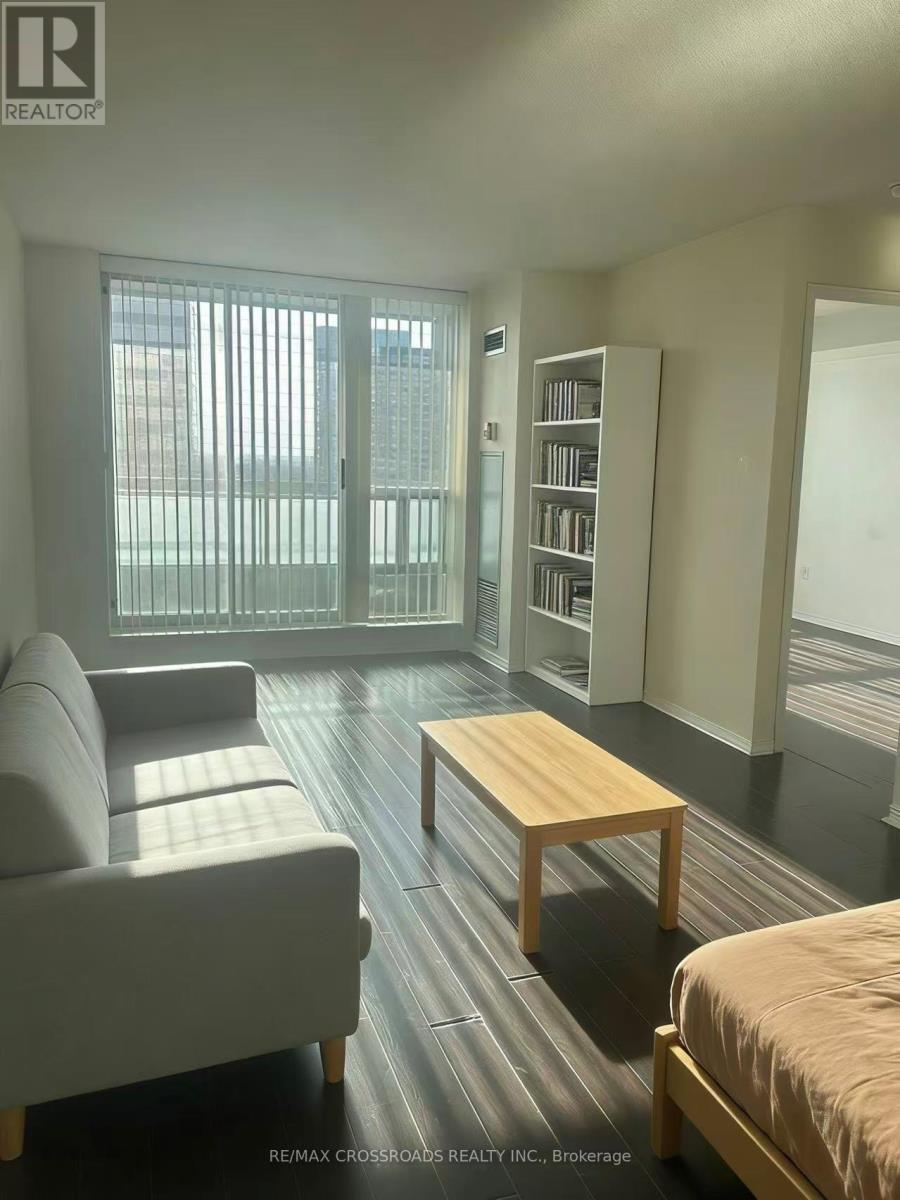 1709 - 1 Pemberton Avenue, Toronto, Ontario  M2M 4L9 - Photo 3 - C12805518