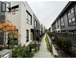 4 9735 UNIVERSITY CRESCENT, Burnaby, British Columbia