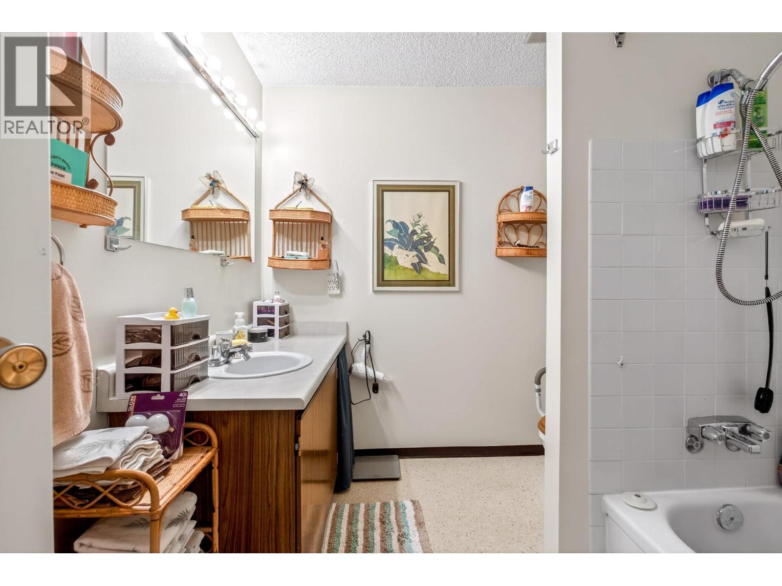 504 Cardiff Way, Port Moody, British Columbia  V3H 3T3 - Photo 16 - R3105126