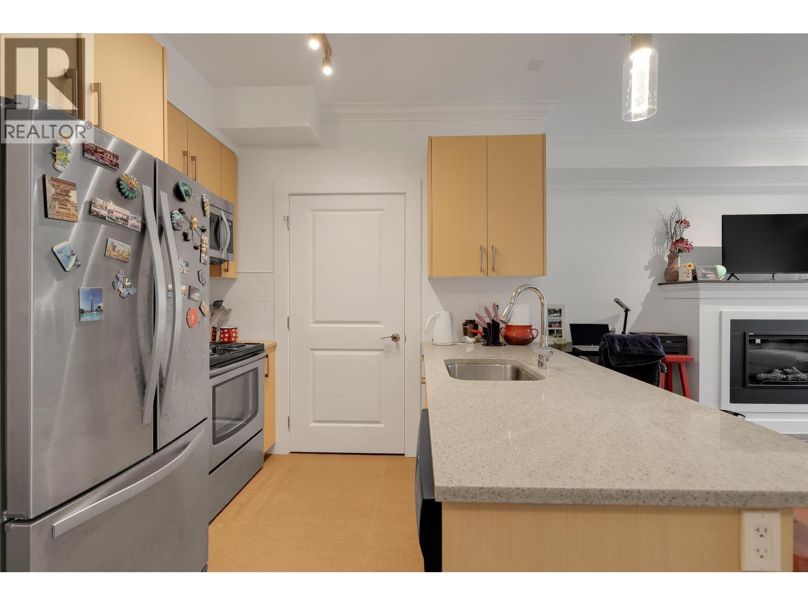 302 11566 224 Street, Maple Ridge, British Columbia  V2X 9C9 - Photo 13 - R3105131