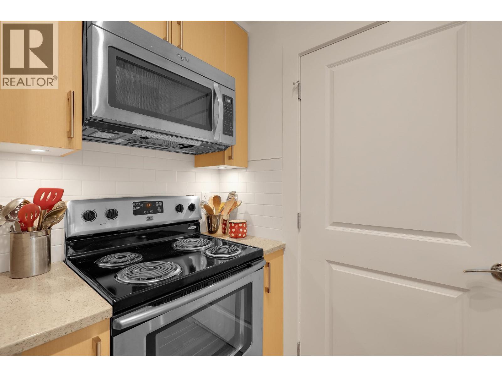 302 11566 224 Street, Maple Ridge, British Columbia  V2X 9C9 - Photo 15 - R3105131