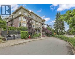 302 11566 224 STREET, Maple Ridge, British Columbia