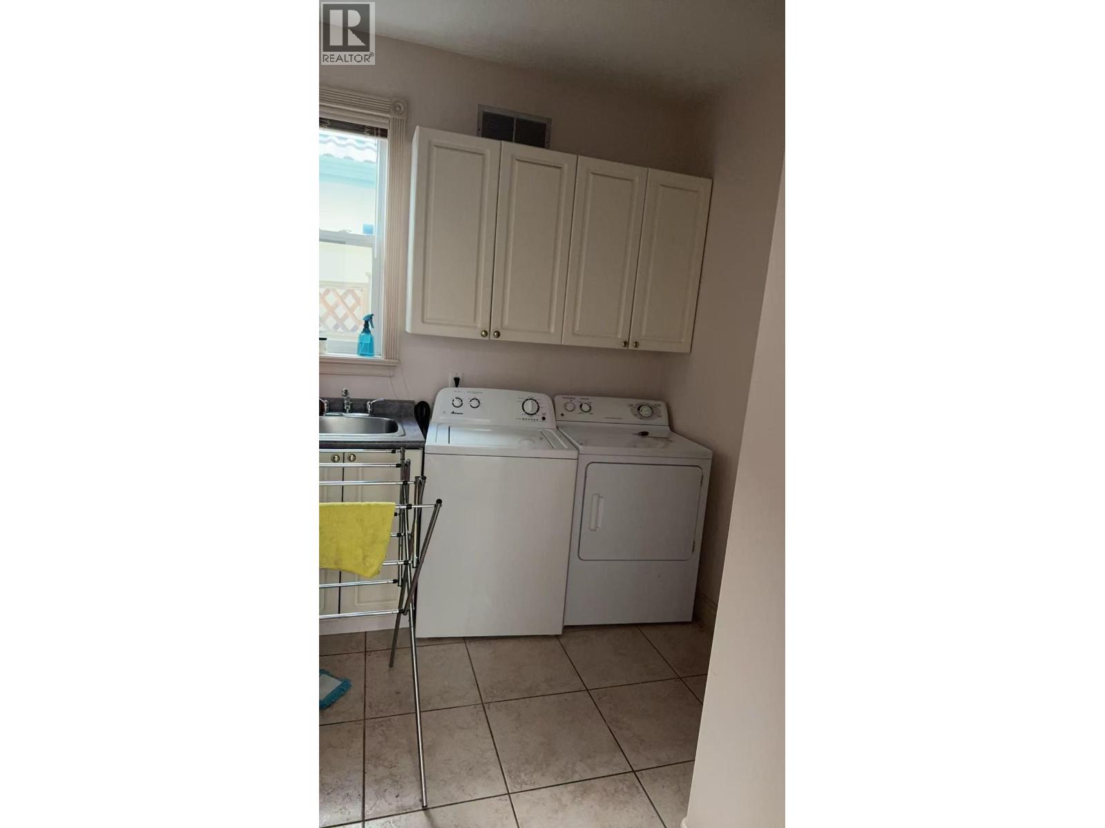 6531 Magnolia Dr., Richmond, British Columbia  V7E 6M7 - Photo 5 - R3105142