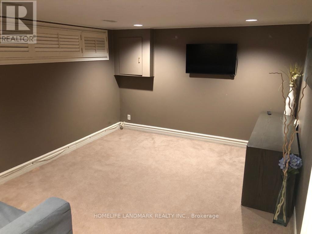 Bsmt - 10 Oscar Court, Toronto, Ontario  M2K 2A4 - Photo 3 - C12937618